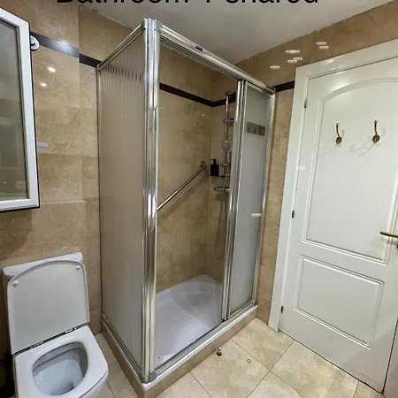 Appartement Spacious In Area A